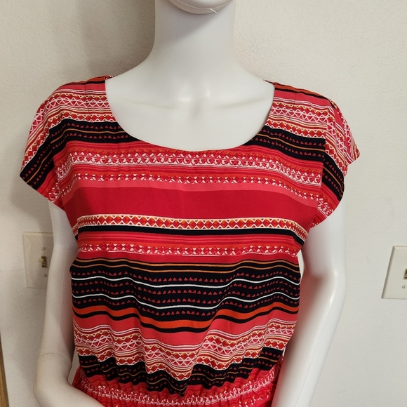 Red Merona geometric print dress size large - Picture 2 of 10